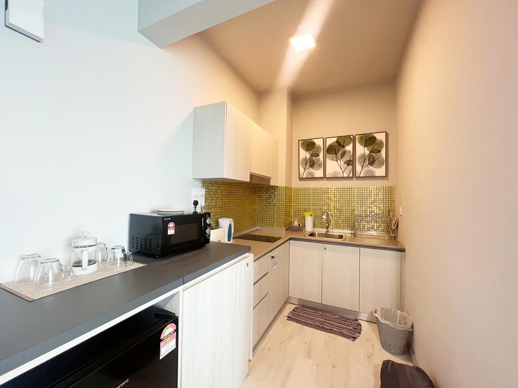 Jesselton Quay Kota Kinabalu City Centre By Lw Suites Ngoại thất bức ảnh