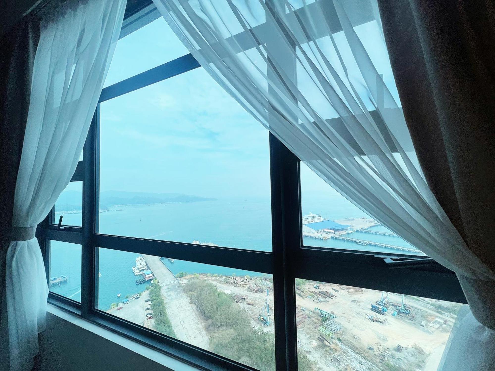 Jesselton Quay Kota Kinabalu City Centre By Lw Suites Ngoại thất bức ảnh