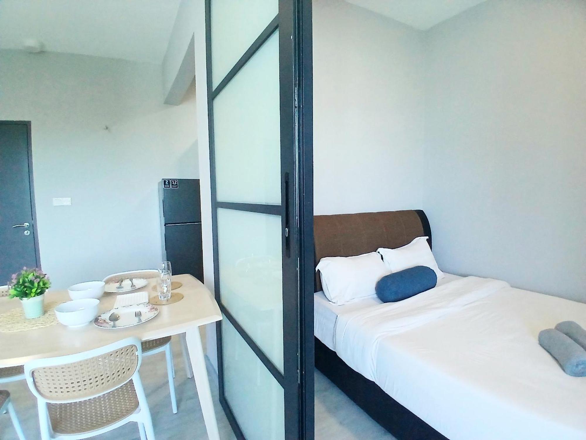 Jesselton Quay Kota Kinabalu City Centre By Lw Suites Phòng bức ảnh